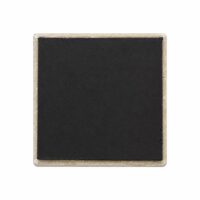 Verso do azulejo de 4,5 cm, com o ima preto cobrindo toda a superficie